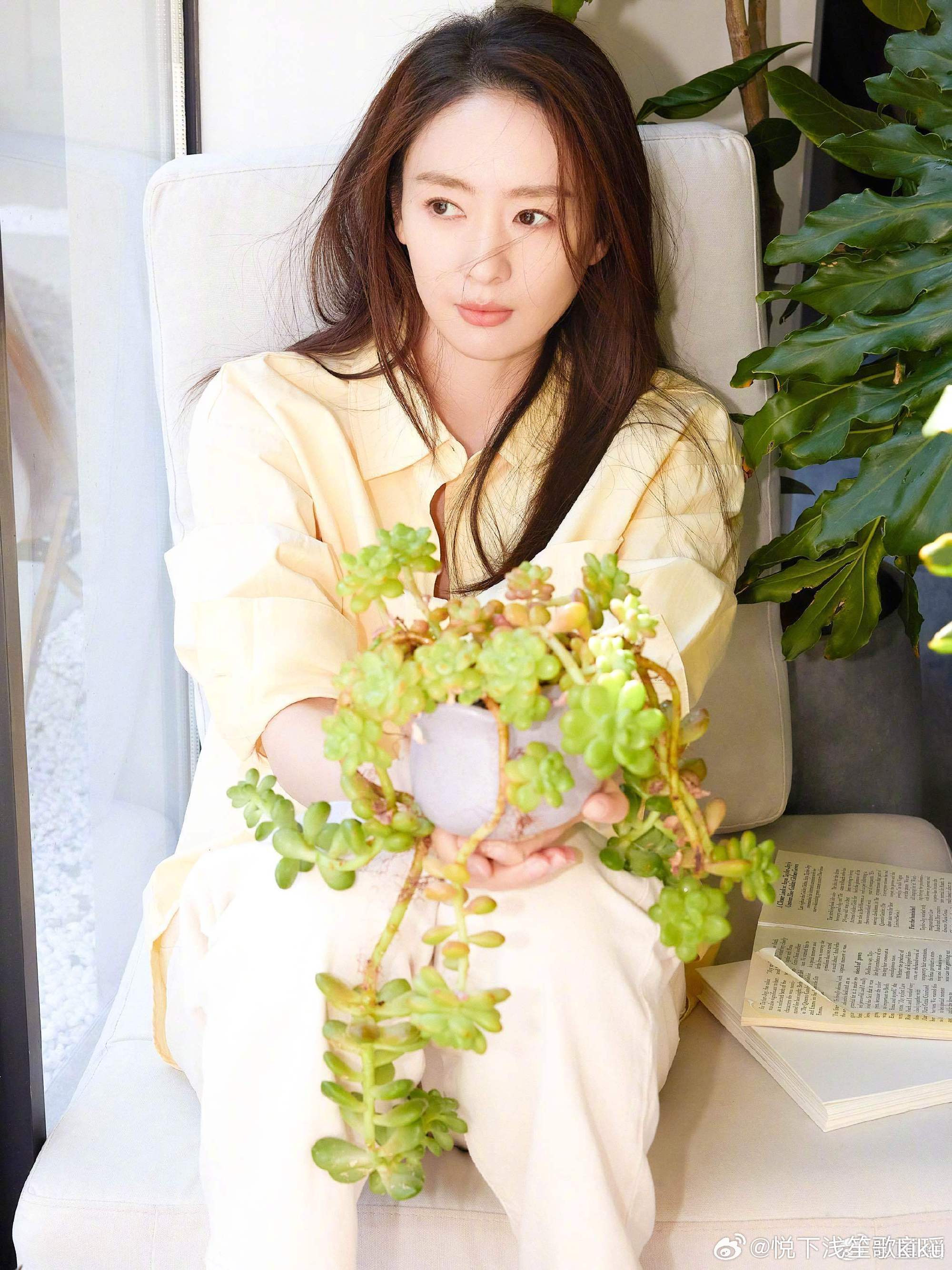 童瑤演的全部作品，一位才華橫溢的演員的輝煌歷程，童瑤的演藝之路，才華橫溢的演員輝煌歷程與作品回顧